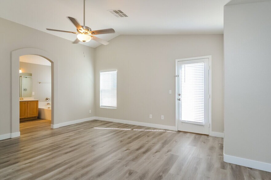 Building Photo - 1521 Knudson Ct