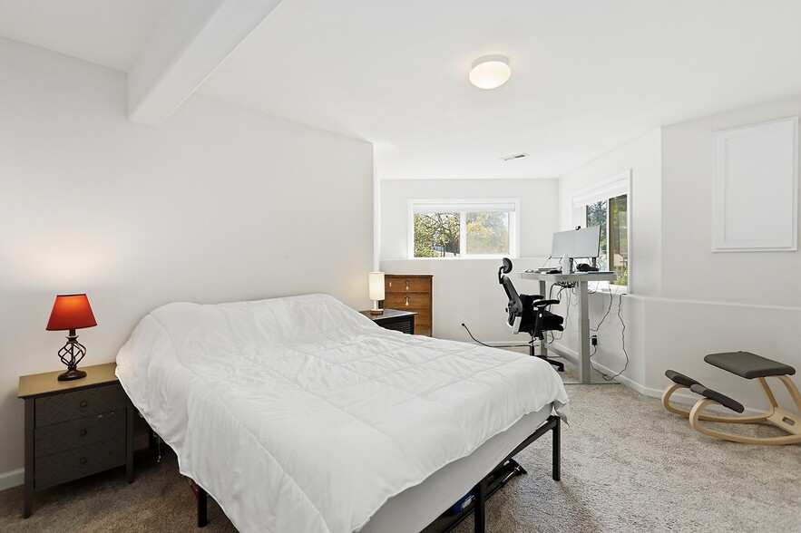 Building Photo - 172 Palos Verdes
