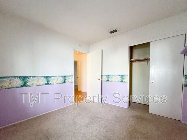 Building Photo - 8166 Morgan Hill Way