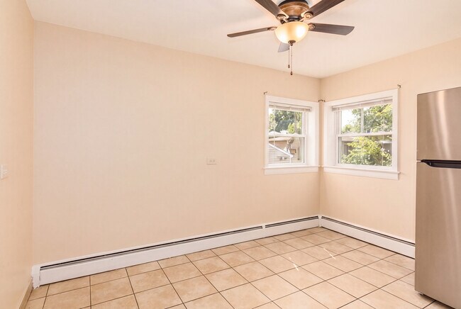 Building Photo - 2245 Des Plaines Ave