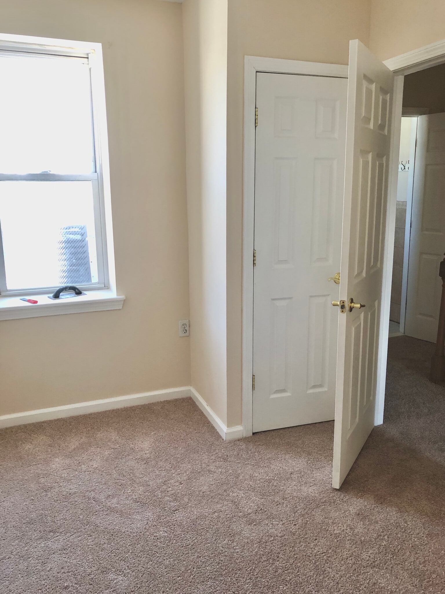 Bedroom 1b - 2331 E Harold St