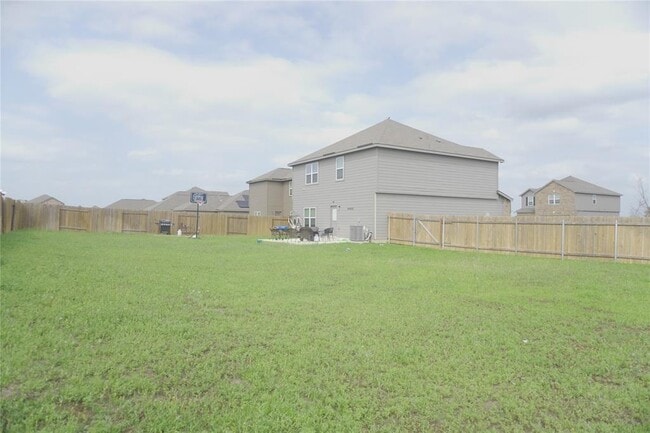 Building Photo - 14300 Prairie Sod Ln