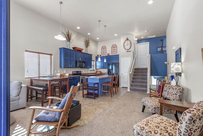 Building Photo - Charming 4-Bedroom, 3-Bath Home in East Loveland