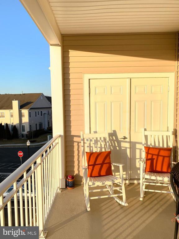 Building Photo - 5333 Palomino Ct