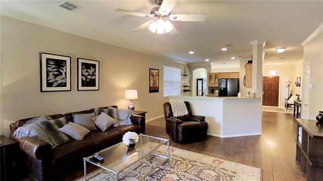 Building Photo - 12661 Black Cherry Ln