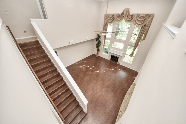 Building Photo - 11451 Ashford Willow