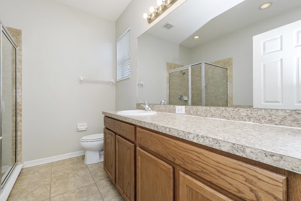 Building Photo - 1031 Windton Oak Dr