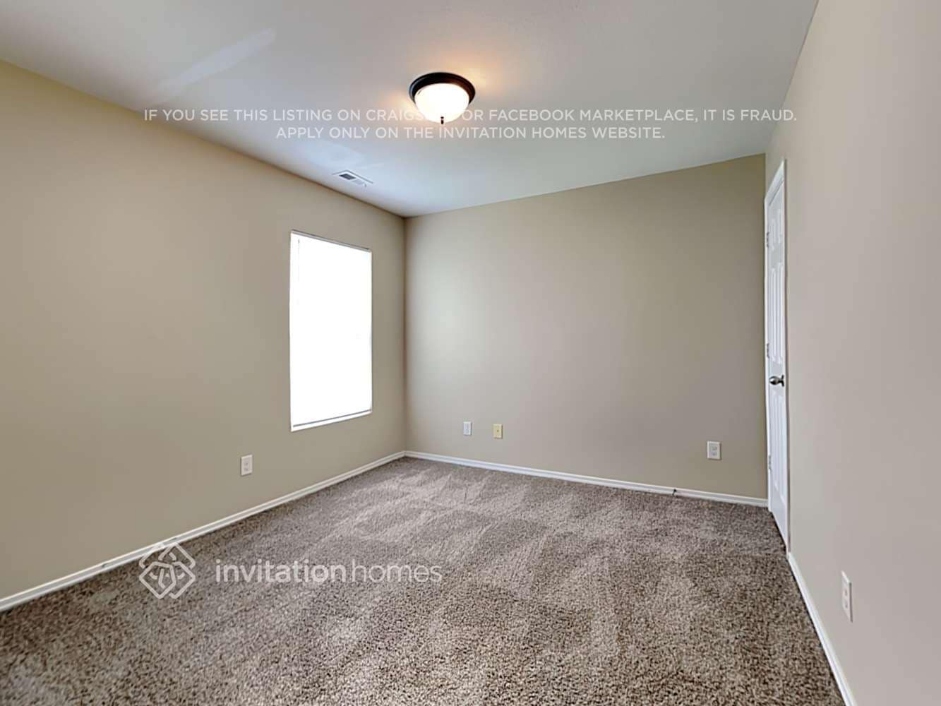 Building Photo - 1042 Black Oak Dr