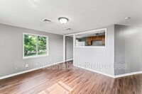 Building Photo - 9408 East 23rd St S