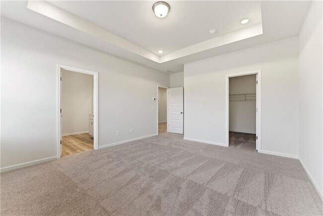 Building Photo - 22 Jacobs Farm Dr SE