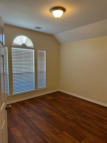 Building Photo - 6024 Bertrand Dr