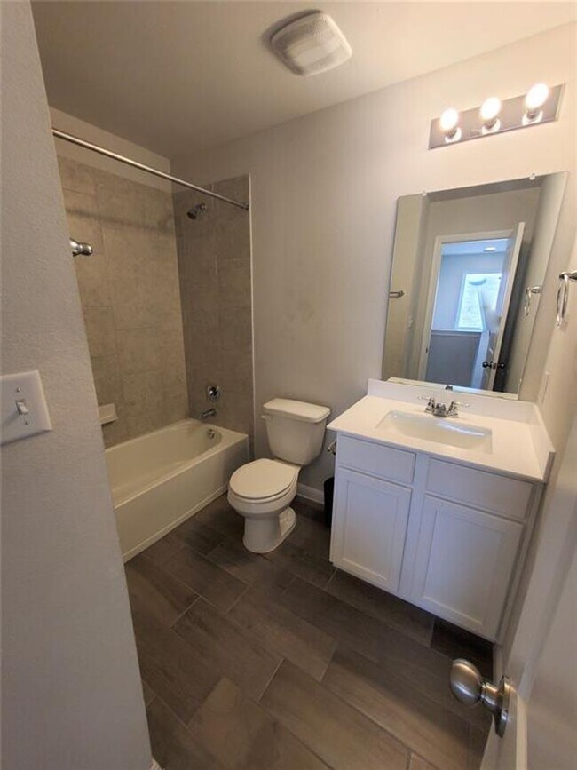 Building Photo - San Marcos 3-Bedroom Home Available for Lease