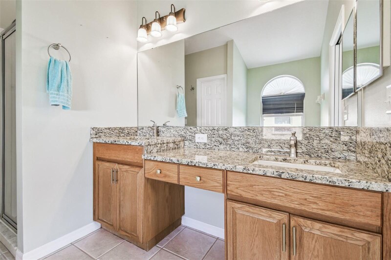 Building Photo - 30946 Burleigh Dr