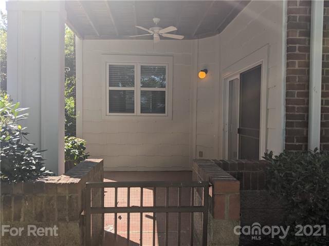 Building Photo - 915 Northeast Dr