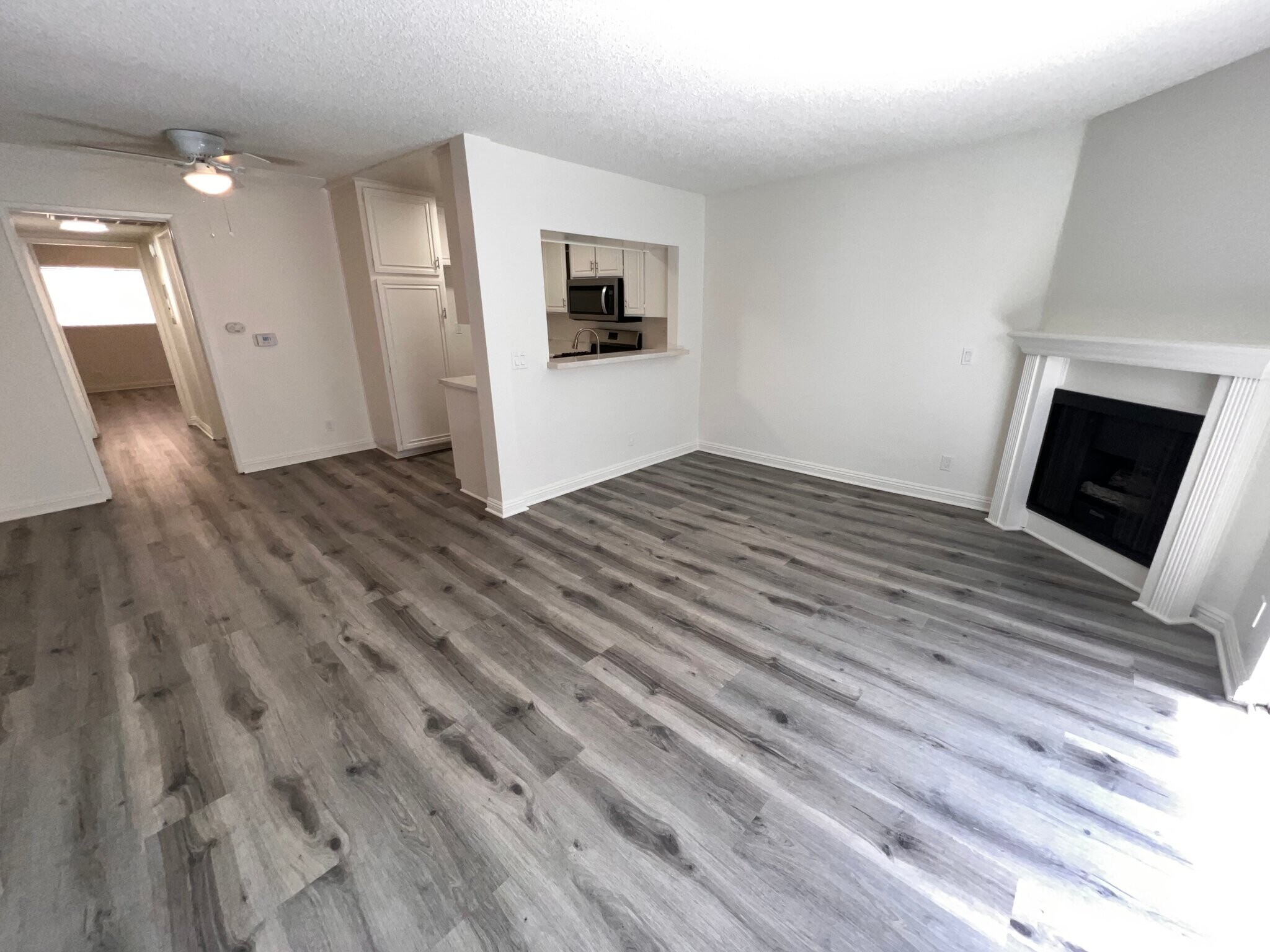 Building Photo - 4648 Fulton Ave