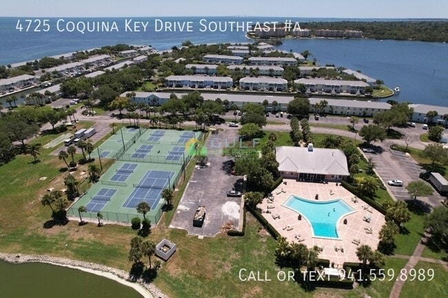 Building Photo - 4725 Coquina Key Dr SE