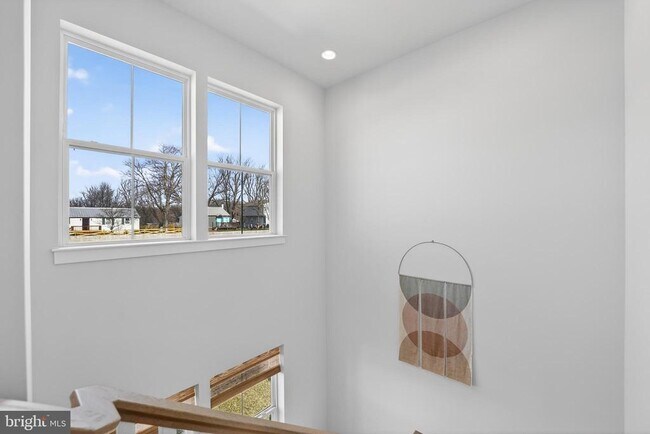 Building Photo - 22129 Clarksburg Rd