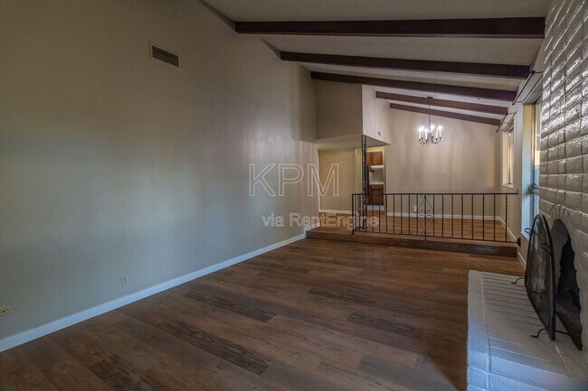 Building Photo - 1217 Aberdeen Ave