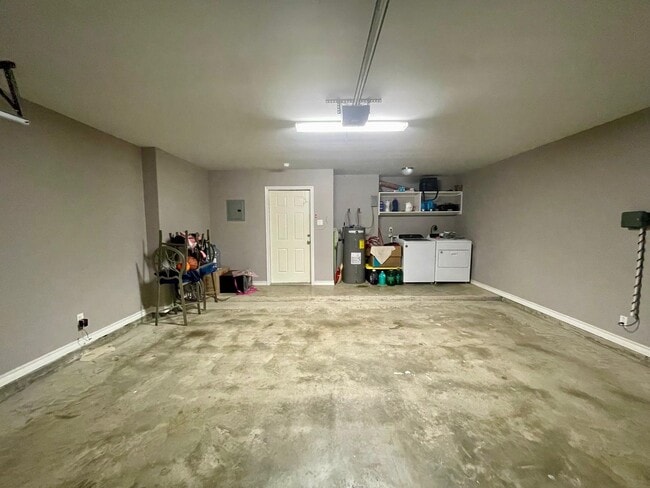 Building Photo - 1918 Aransas Pass Dr