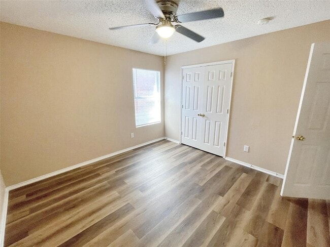 Building Photo - 5405 Shiver Rd