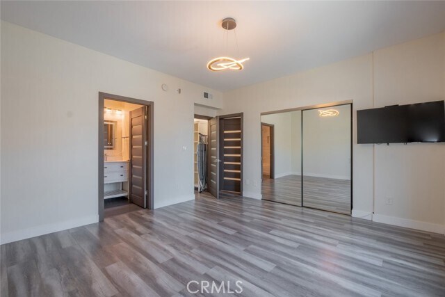 Building Photo - 6828 Laurel Canyon Blvd