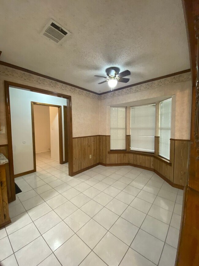 Building Photo - Brownlee Estates