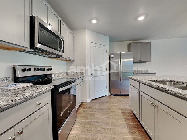 Building Photo - 118 Tobago Cir