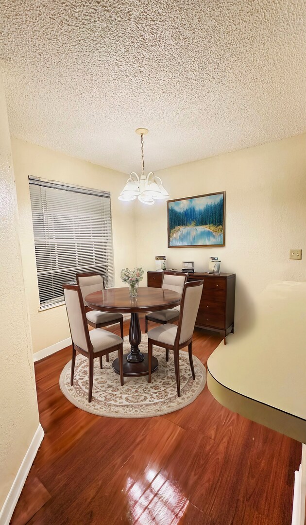 Building Photo - TW3716