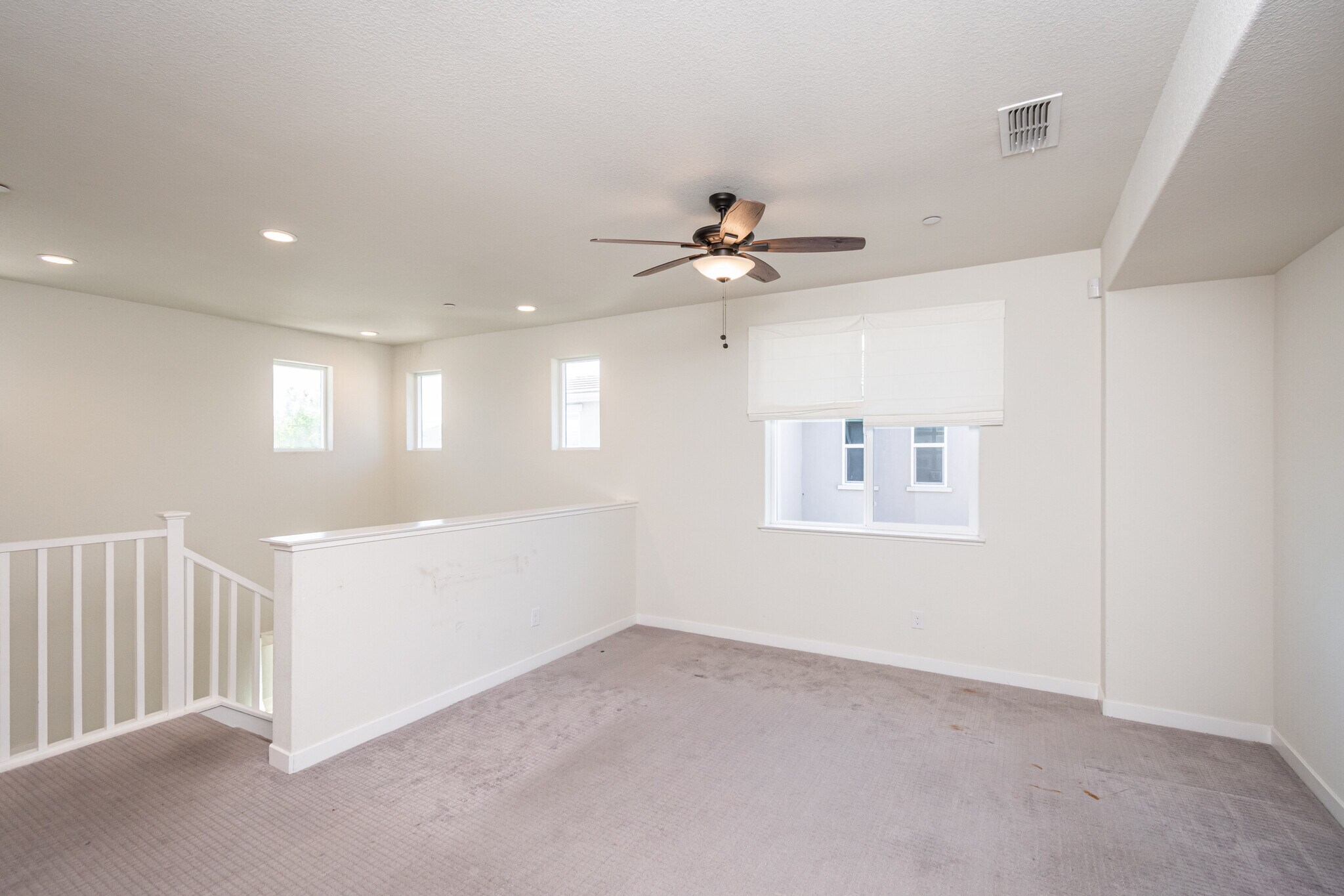 Building Photo - 4455 English Elm St
