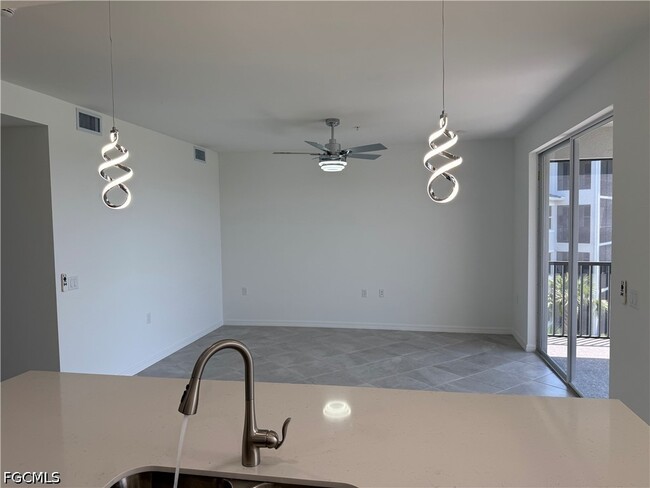Building Photo - 5491 Double Eagle Cir