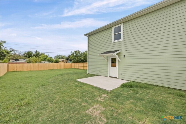 Building Photo - 1204 Martin Luther King Jr Ln