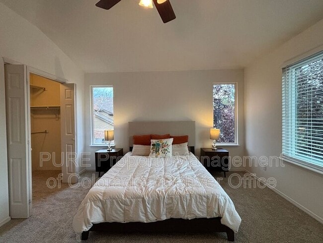 Building Photo - 6484 Silver Mesa Dr