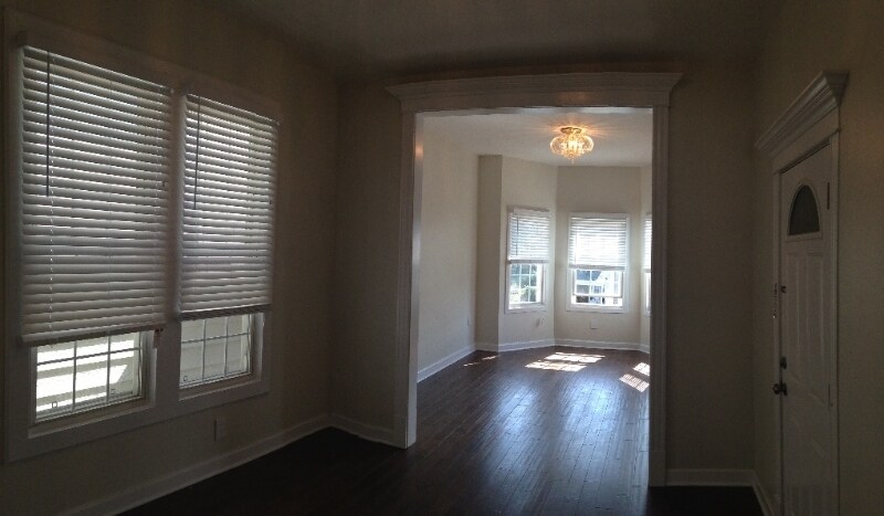 Building Photo - 3418 W McLean Ave