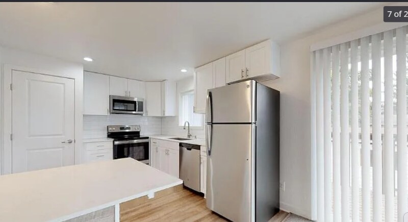 Building Photo - 800 4th St