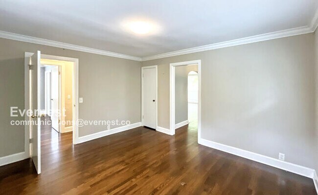 Building Photo - 1361 N Concord Rd