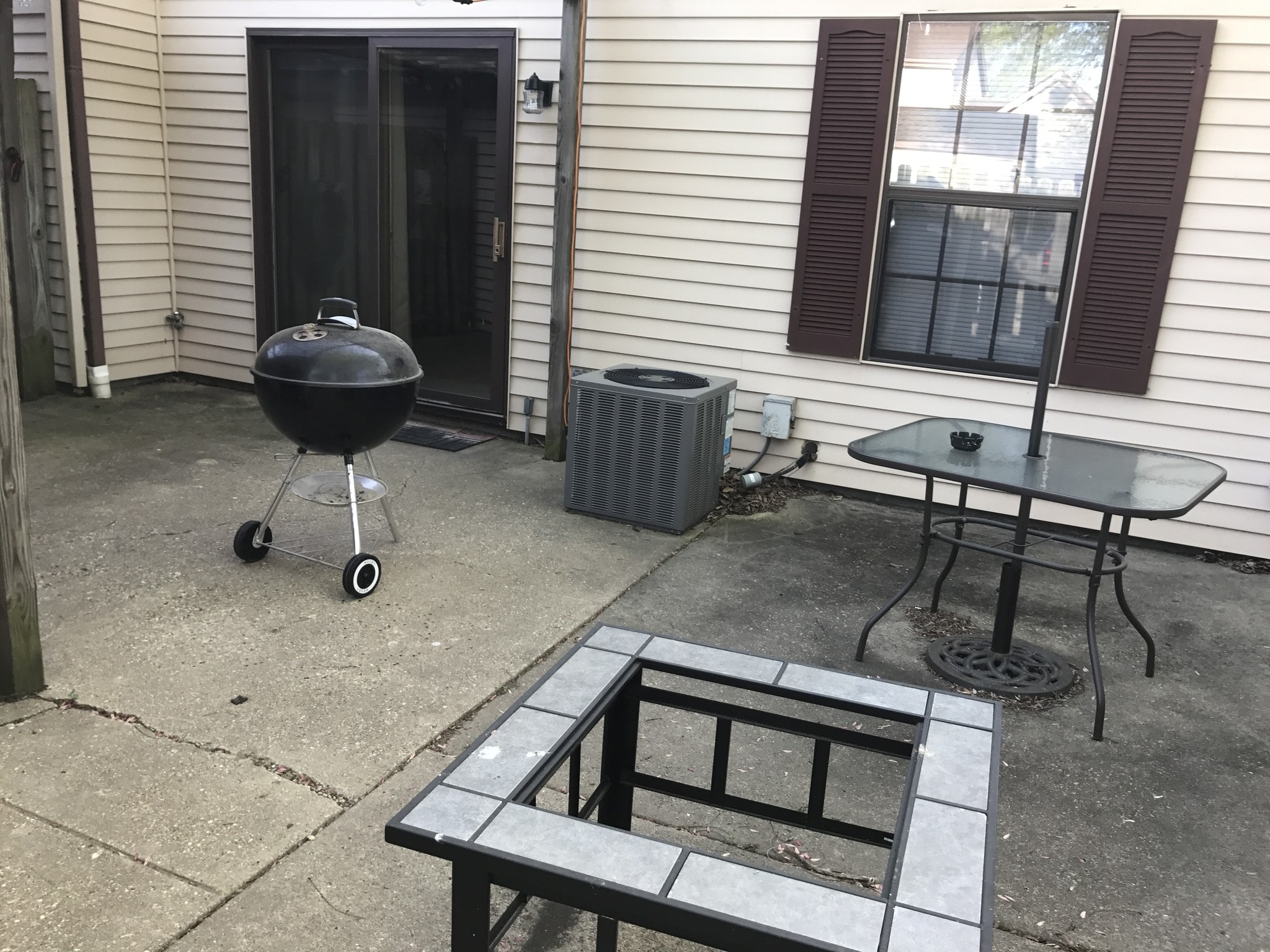 Private Patio - 2738 Dartmouth Dr