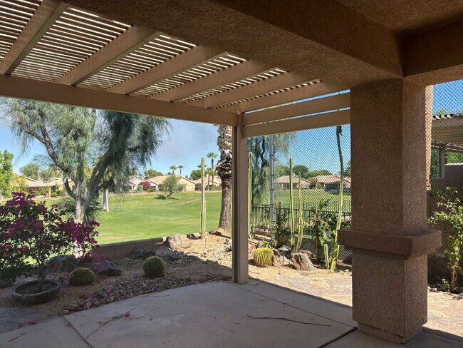 Building Photo - 45218 Coeur Dalene Dr