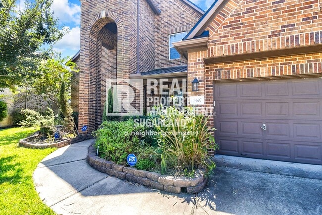 Building Photo - 18607 Pelham Grove Ln