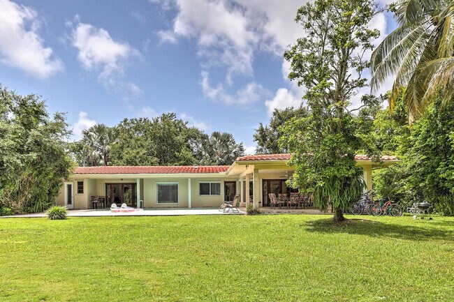 Building Photo - 7545 SW 124th St