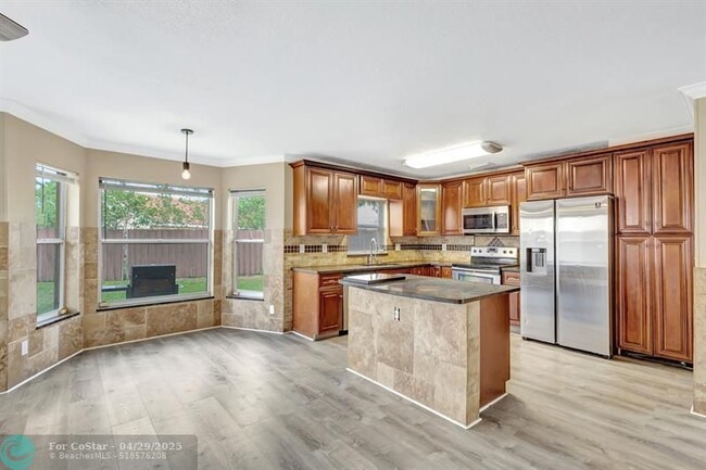 Building Photo - 7186 Ontario Shores Pl