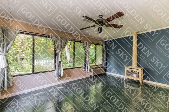 Building Photo - 2520 N Morrison Rd