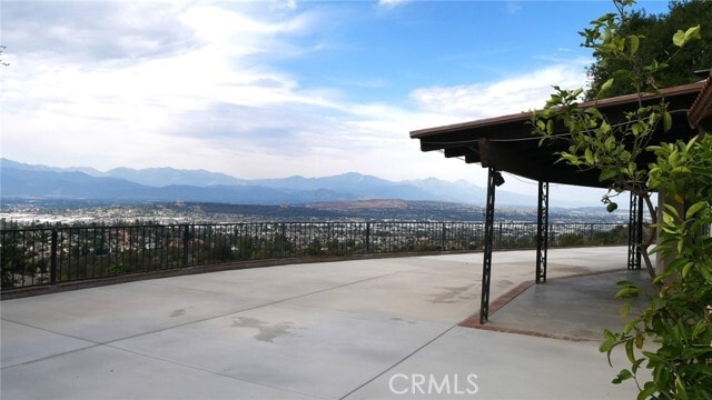 Building Photo - 16371 Chella Dr