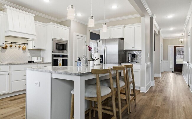 Building Photo - 2638 Laurens St