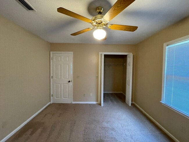 Building Photo - Quail Hollow Subdivision -  $300 OFF FIRST...