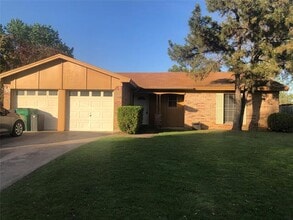 Building Photo - 4617 Aspen Way