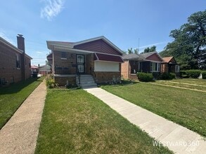 Building Photo - 13820 S Tracy-SFH