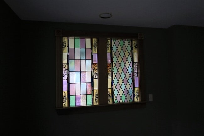 Building Photo - 28 Wilkins St