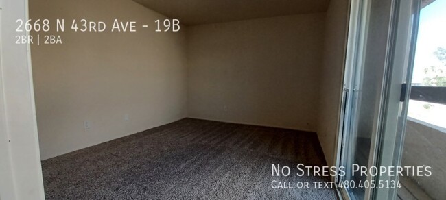 Building Photo - 2 Bed 2 Story Condo off 43rd Ave and Thomas!