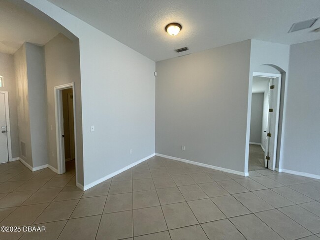 Building Photo - 613 Coral Trace Blvd