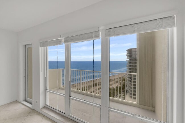 Building Photo - 750 N Ocean Blvd